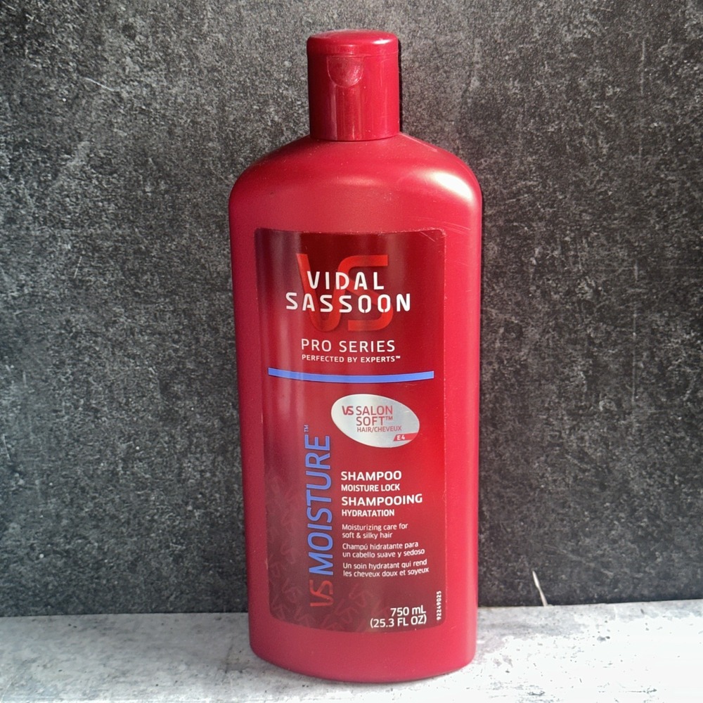 Vidal Sassoon Pro Series VS Moisture Lock Shampoo 25.3oz